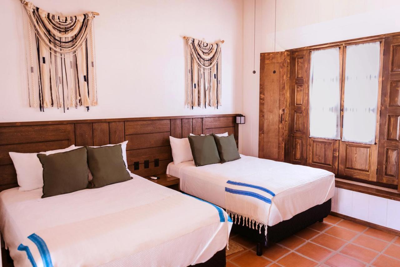 Bed and Breakfast Casa Entrevez Valle de Guadalupe Exterior foto